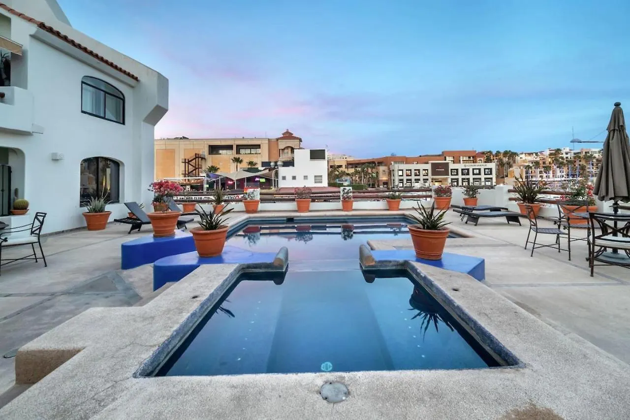 Completely Remodeled 2Bd-2Ba Plaza Bonita Villa Cabo San Lucas